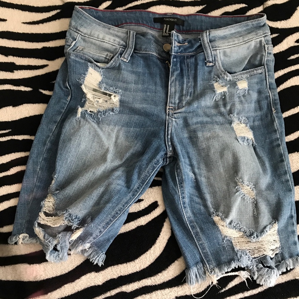 Ripped Shorts